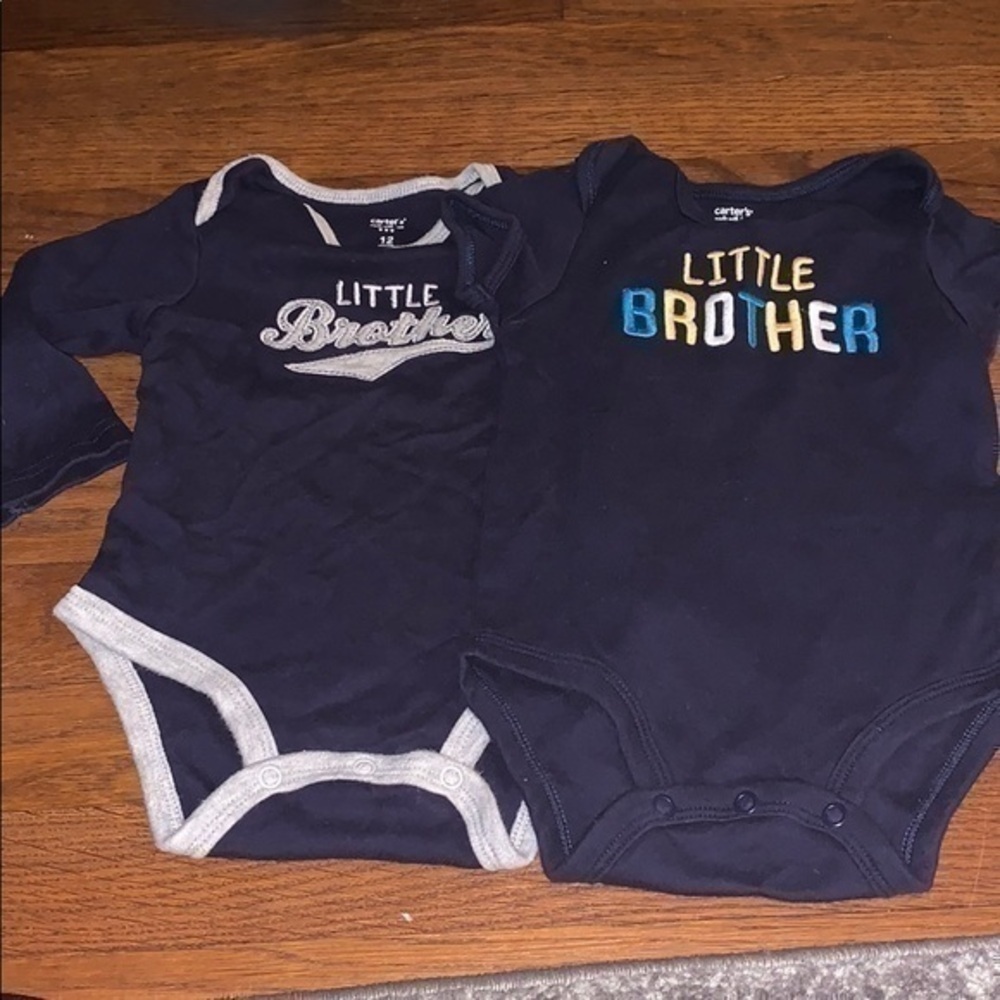 Carter’s onesies size 12 months